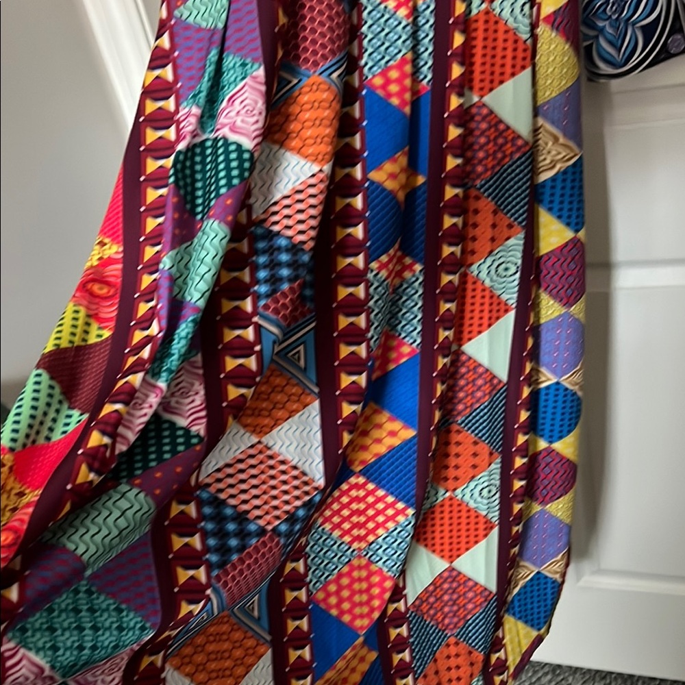 Multicolor Geometric Pattern Dress - Picture 3 of 5